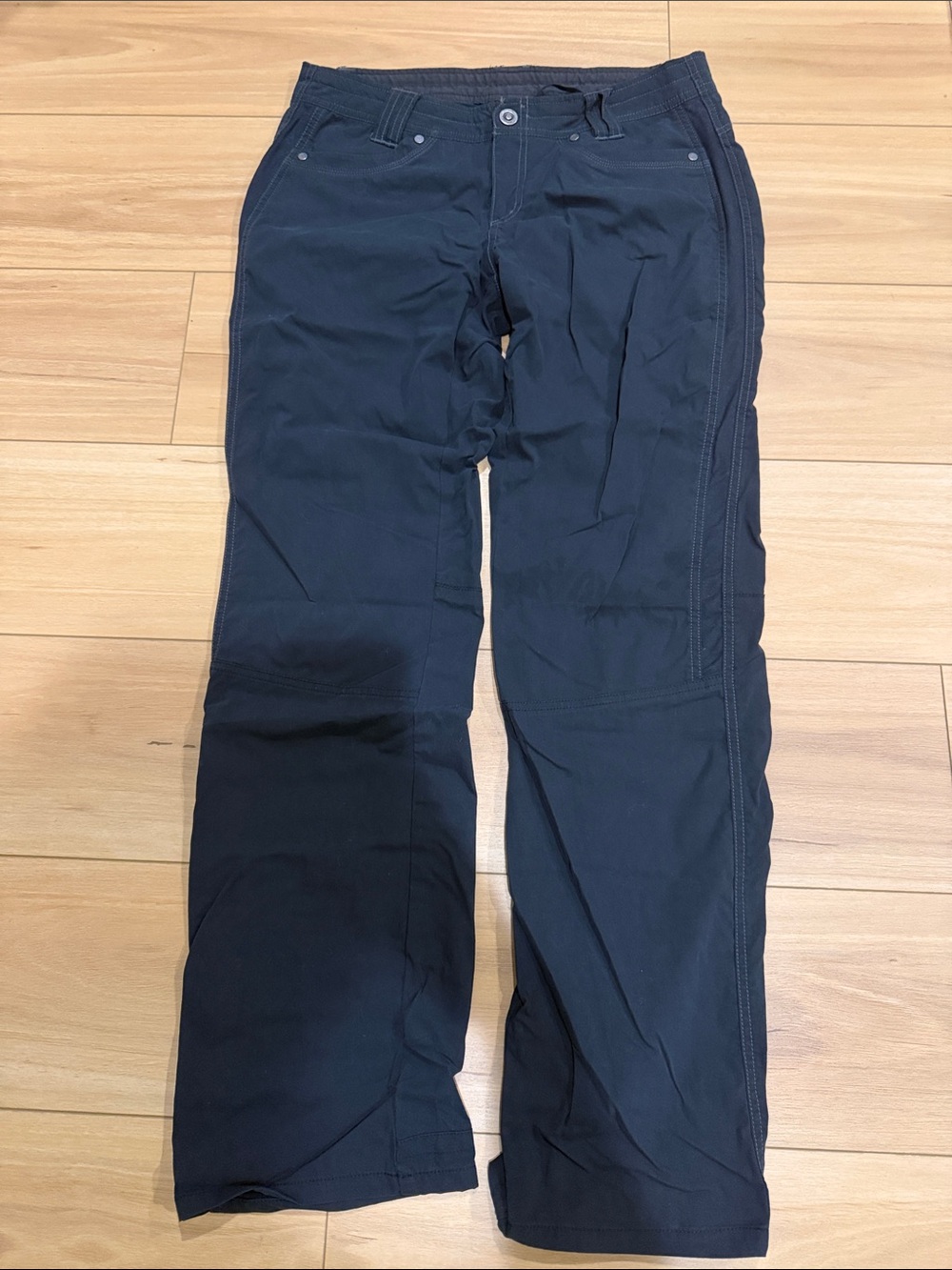 Straight-Leg Women’s Pants in Black
